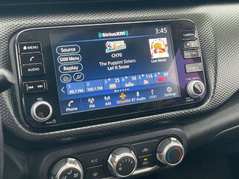 Certified 2023 Nissan Kicks SV image 17