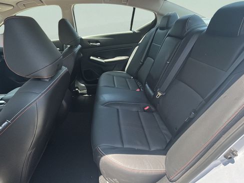 Used 2025 Nissan Altima 2.5 SR w/ SR Premium Package FWD image 14