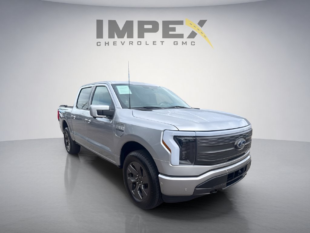 Used 2023 Ford F150 Lightning Lariat w/ Equipment Group 511A High AWD/4WD image 7
