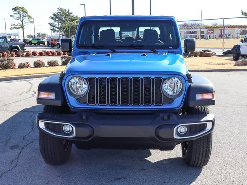 New 2026 Jeep Gladiator Sport image 3