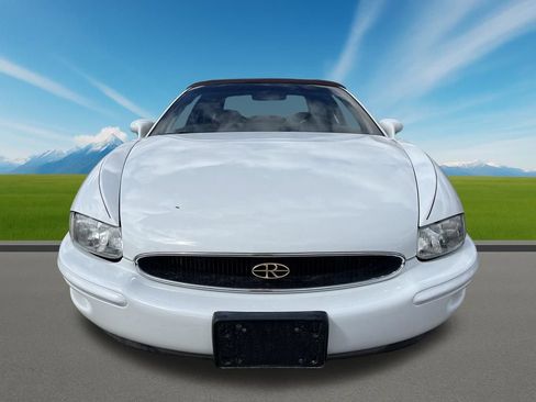 Used 1995 Buick Riviera Supercharged Coupe FWD image 2
