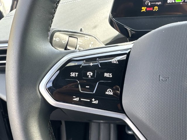 New 2026 Volkswagen ID.4 Pro AWD/4WD image 16