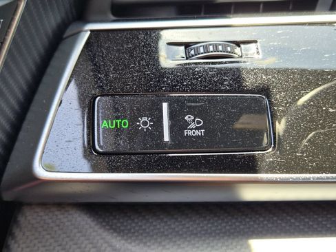 New 2026 Audi SQ7 Premium Plus AWD/4WD image 26