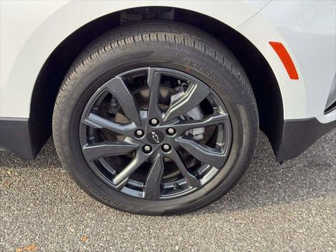 Used 2023 Chevrolet Equinox RS image 9