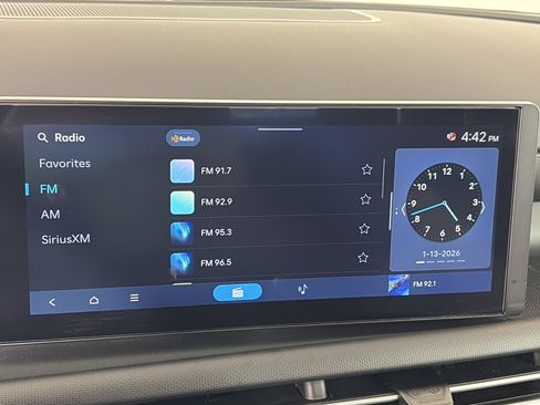 New 2025 Hyundai Santa Cruz SEL FWD image 17
