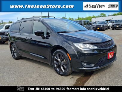 Certified 2018 Chrysler Pacifica Touring-L Plus