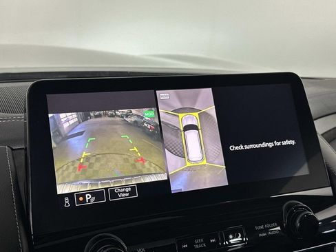 Used 2024 INFINITI QX80 Luxe image 12