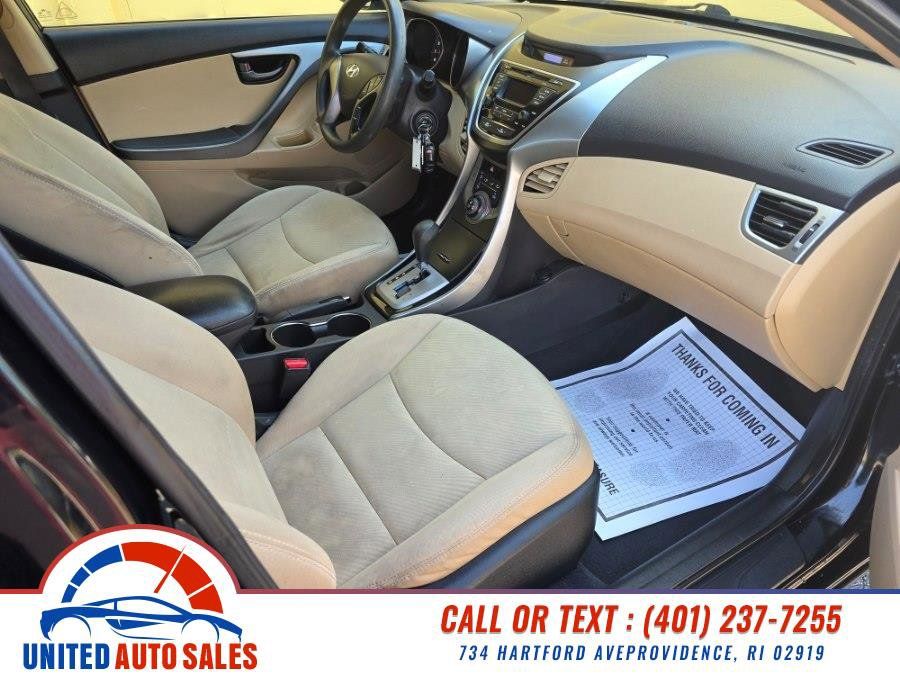 Used 2013 Hyundai Elantra GLS FWD image 12