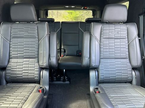 Used 2023 Cadillac Escalade Sport Platinum w/ LPO, ONYX Package AWD/4WD image 36