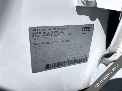 Used 2019 Audi Q3 2.0T Premium w/ Convenience Package AWD/4WD image 28