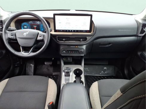 Used 2025 Ford Bronco Sport Big Bend w/ Convenience Package image 12