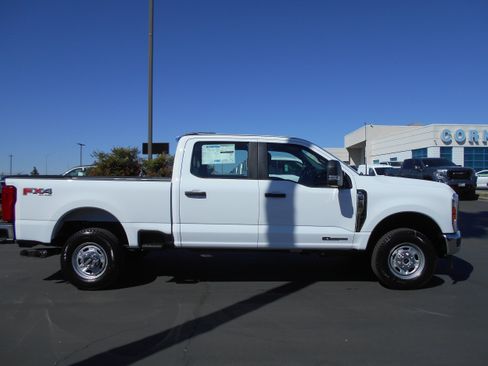 New 2026 Ford F250 XL AWD/4WD image 2