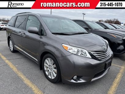 Certified 2017 Toyota Sienna XLE