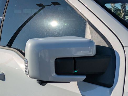 New 2025 Ford F150 Lariat w/ Equipment Group 501A Mid image 11