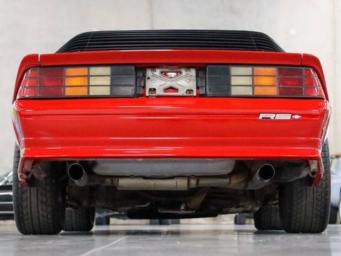 Used 1991 Chevrolet Camaro RS RWD image 18