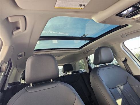 New 2026 Audi Q3 quattro 2.0T image 3