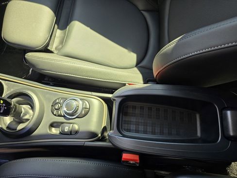 Used 2023 MINI Cooper Countryman S image 25