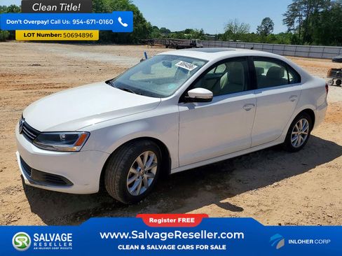 Used 2013 Volkswagen Jetta SE FWD image 1