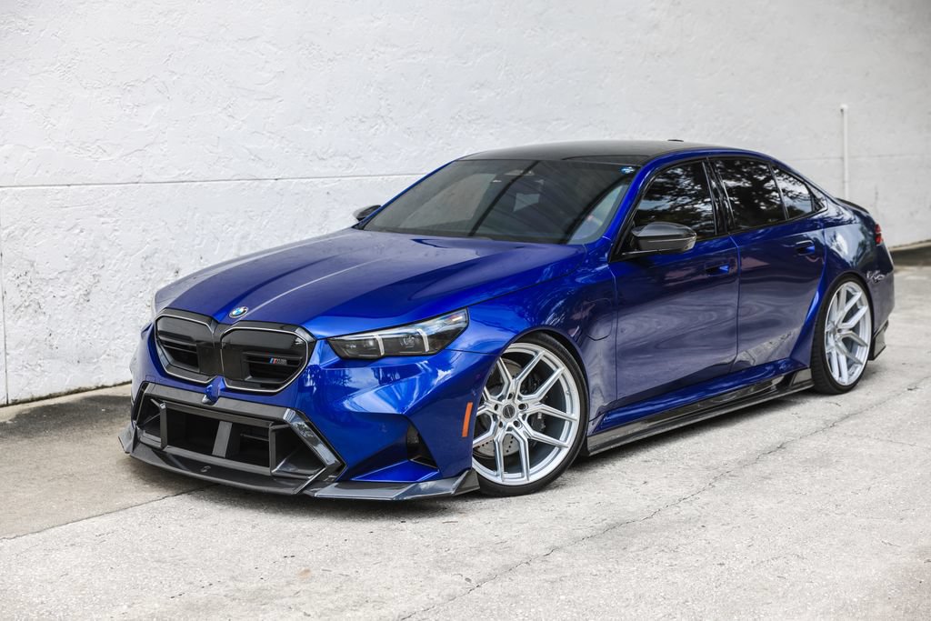 Used 2026 BMW M5 w/ Executive Package AWD/4WD image 44
