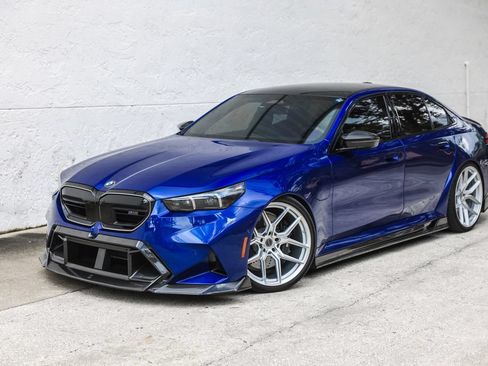 Used 2026 BMW M5 w/ Executive Package AWD/4WD image 44