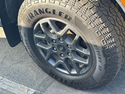 Certified 2025 Ford Ranger XLT AWD/4WD image 11