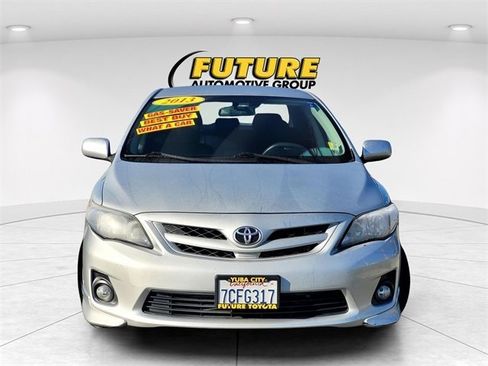 Used 2013 Toyota Corolla image 2