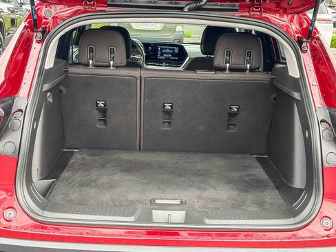 Used 2024 Chevrolet Trax LS image 54