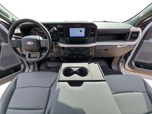 New 2026 Ford F350 XL w/ XL Driver Assist Package RWD image 9