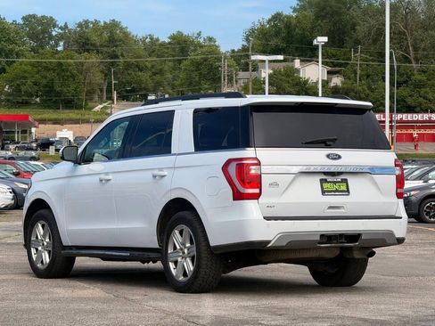 Used 2019 Ford Expedition XLT AWD/4WD image 2