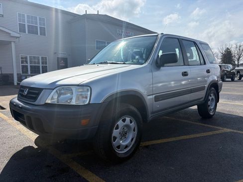 Used 2001 Honda CR-V LX image 2