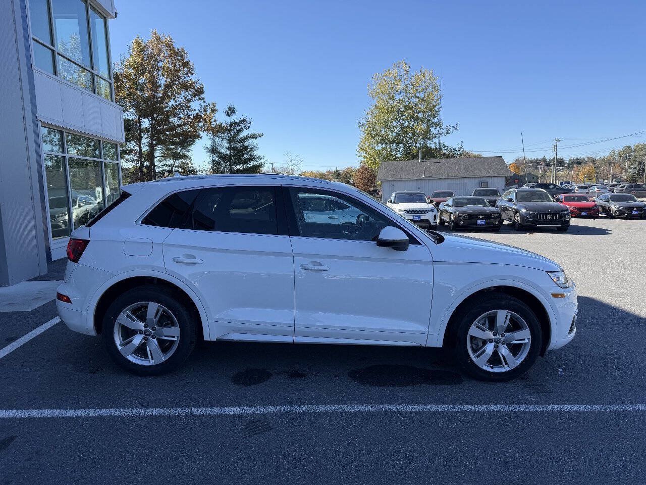 Used 2019 Audi Q5 2.0T Premium w/ Convenience Package AWD/4WD image 5