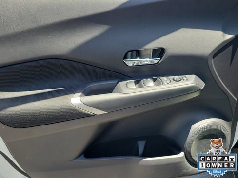 Used 2024 Nissan Kicks SV FWD image 19