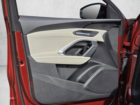 New 2025 Audi Q5 Premium image 13