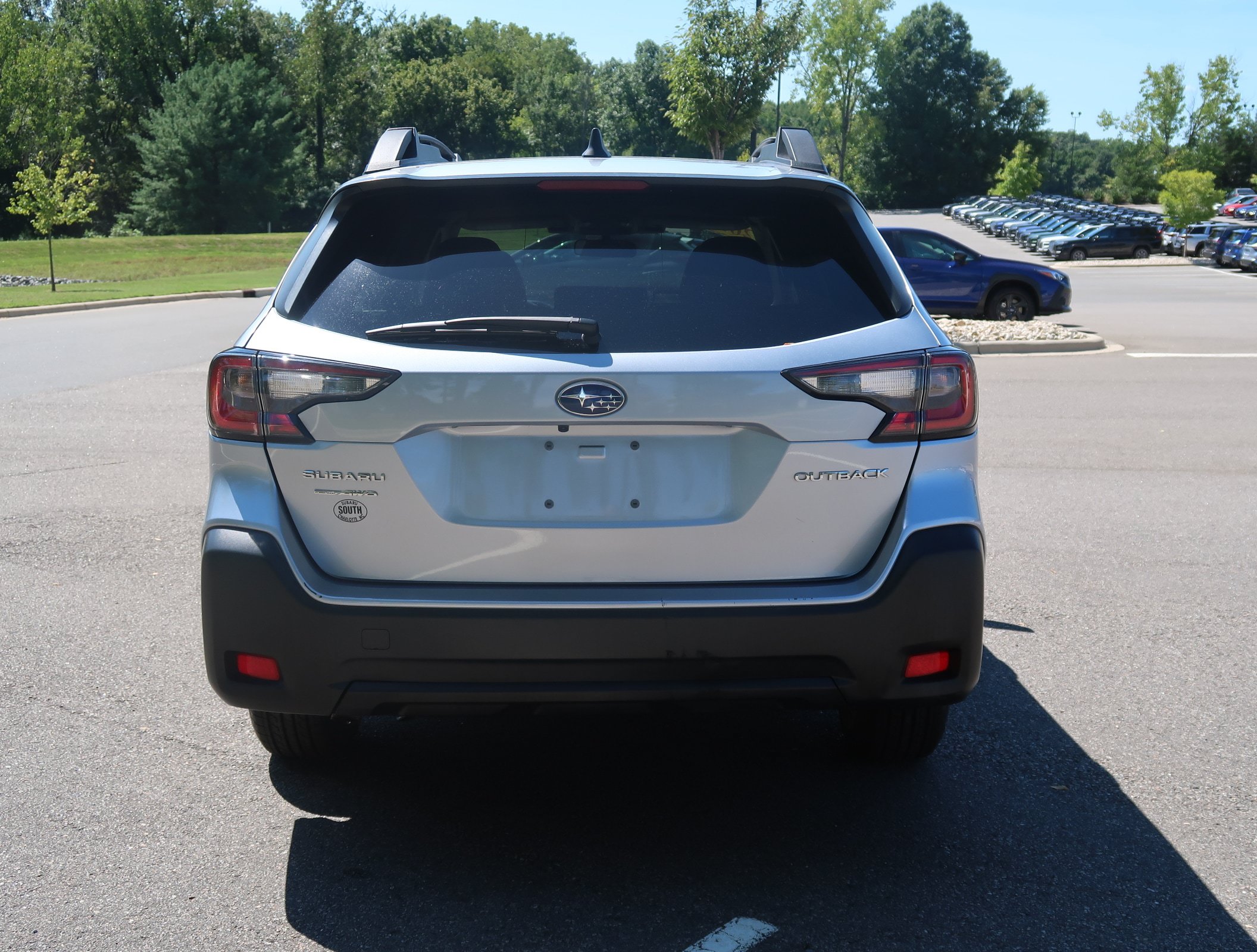 Used 2024 Subaru Outback Premium AWD/4WD image 7