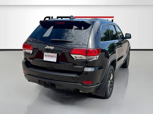 Used 2021 Jeep Grand Cherokee Laredo X AWD/4WD image 7