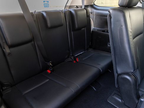 Used 2018 Toyota Highlander XLE FWD image 27