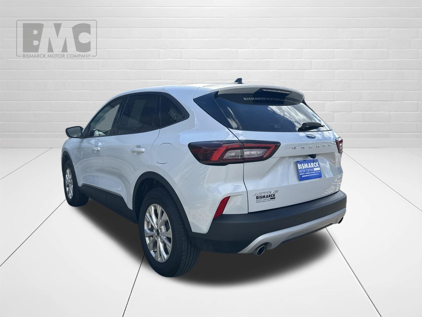 Used 2025 Ford Escape Active AWD/4WD image 4