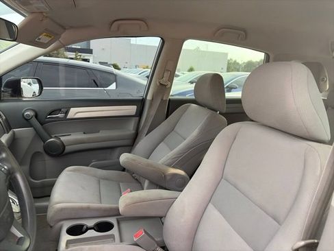 Used 2010 Honda CR-V LX image 4