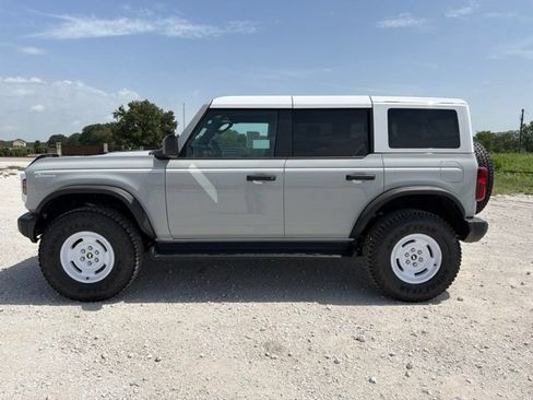 New 2026 Ford Bronco Heritage Edition AWD/4WD image 8