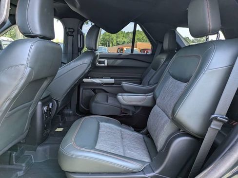 Used 2023 Ford Explorer Timberline w/ Timberline Technology Package AWD/4WD image 16