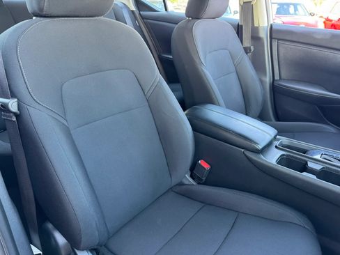 Used 2024 Nissan Sentra S FWD image 35