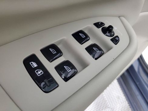 Certified 2024 Volvo XC90 T8 Plus w/ Protection Package AWD/4WD image 20