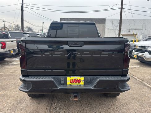 Used 2022 Chevrolet Silverado 2500 LTZ w/ LTZ Plus Package image 6