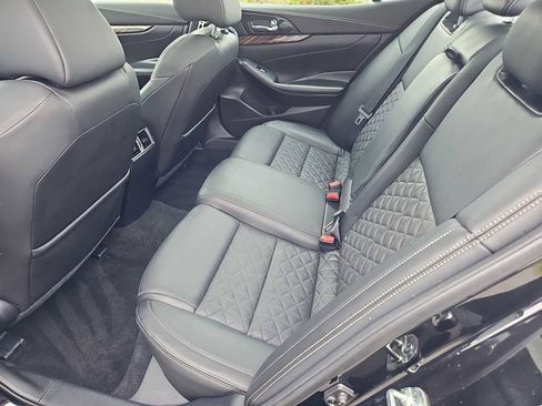 Used 2016 Nissan Maxima Platinum FWD image 30