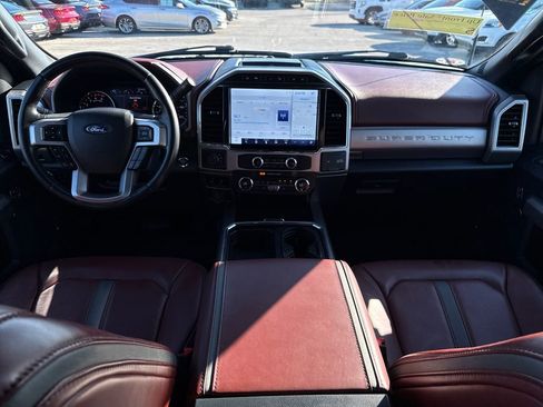 Used 2022 Ford F450 Platinum w/ FX4 Off-Road Package image 6