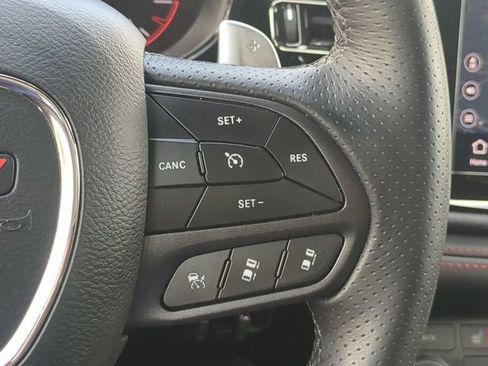 Used 2025 Dodge Durango GT AWD/4WD image 34