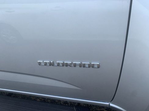 Used 2018 Chevrolet Colorado Z71 RWD image 8