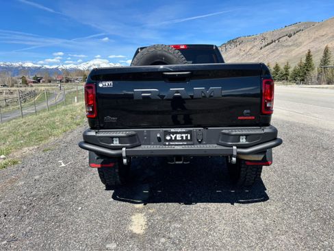 New 2025 RAM 2500 Big Horn image 16