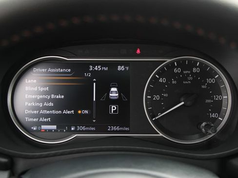 Certified 2025 Nissan Versa SR w/ Trunk Package FWD image 18