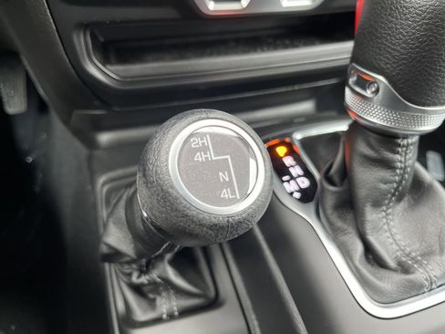 New 2026 Jeep Gladiator Sport image 39